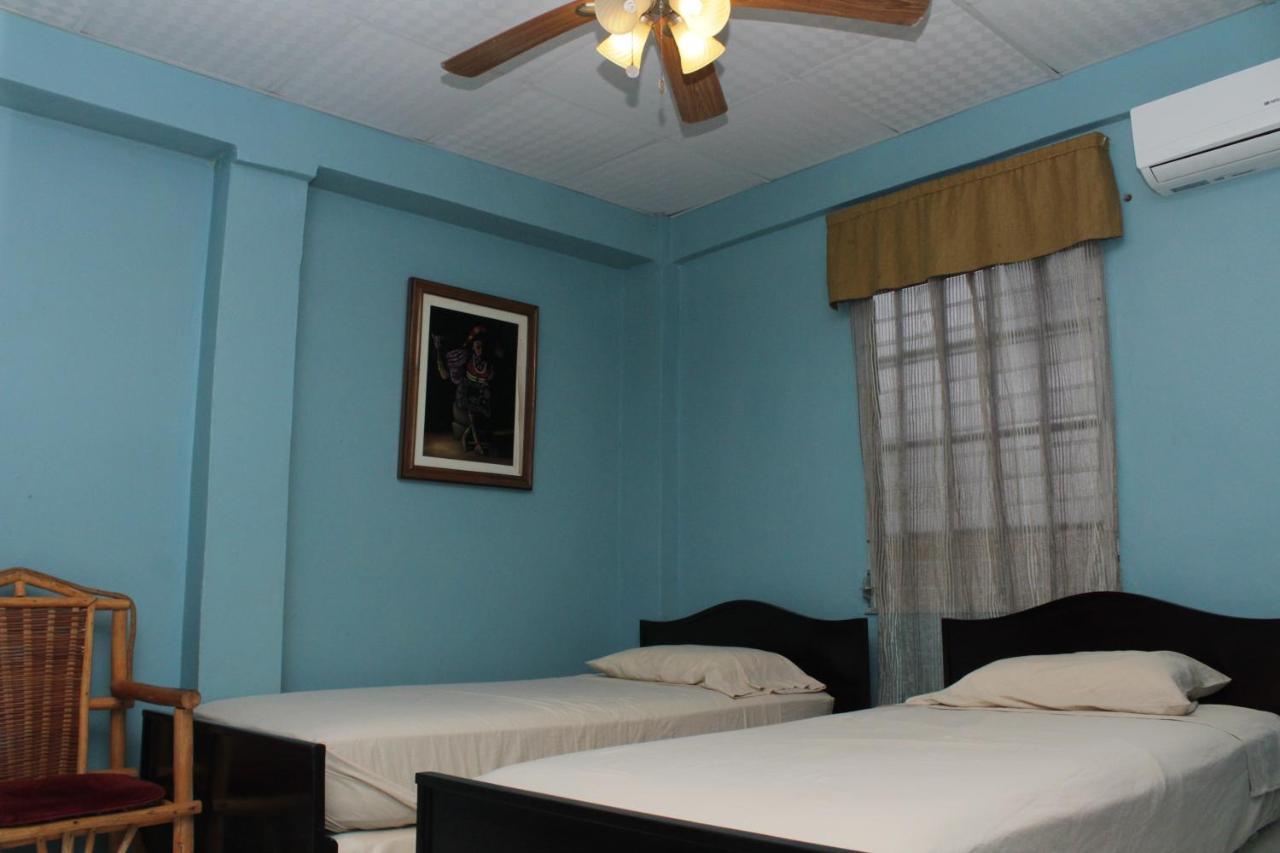 Puerto Armuelles Hostel Guayacan מראה חיצוני תמונה